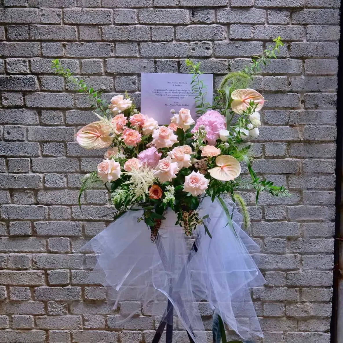 Pastel Romantic Style Flower Stand