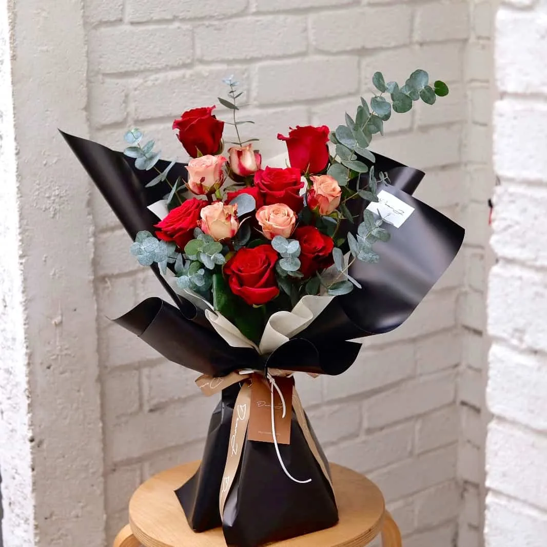 Cappuccino & Red Roses Mix 1